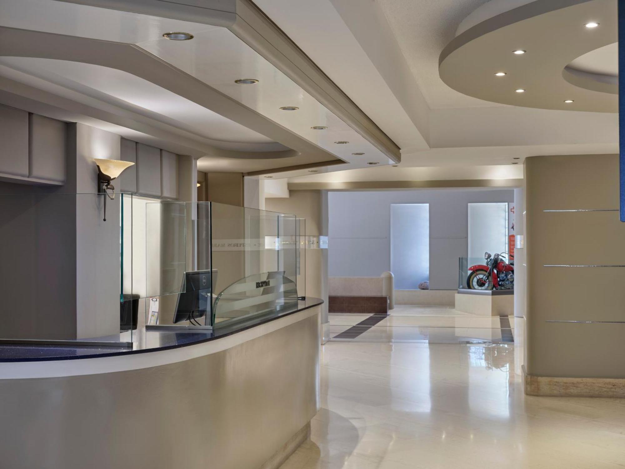 Hotell Esperos Mare & 4*